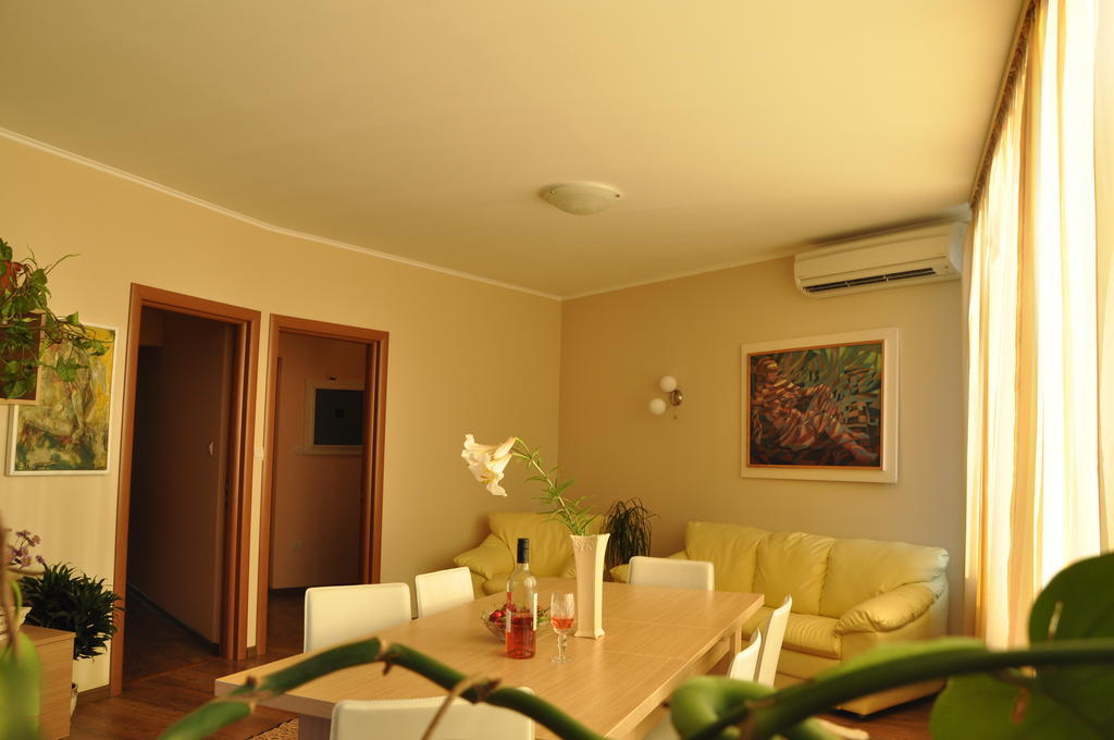 Rado Apartments Sapareva Banya Ruang foto